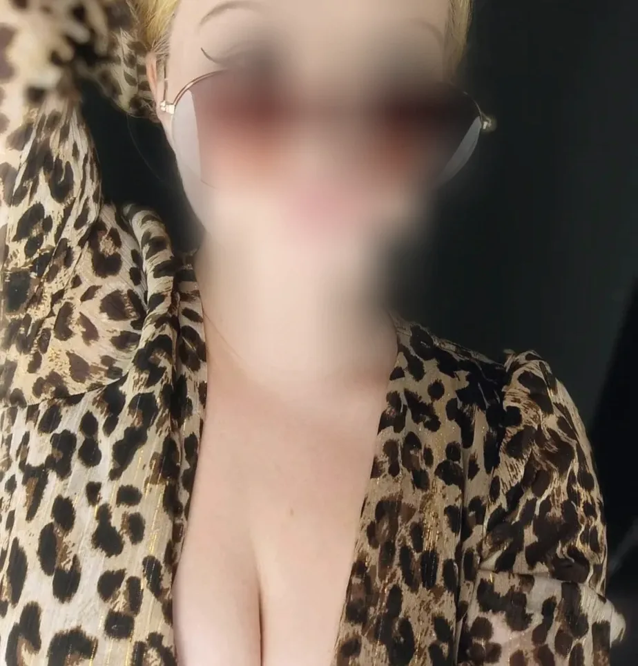 Lucero, 23 años